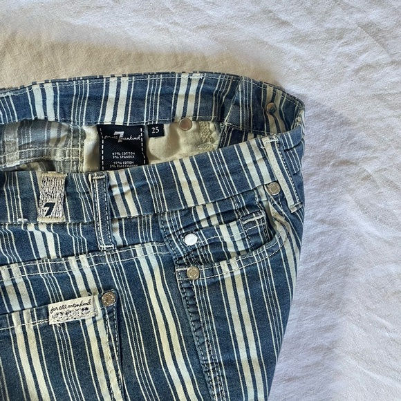 7 For All Mankind | Straight Leg Crop Indigo Stripe Jeans | Size 25 - Picture 6 of 6